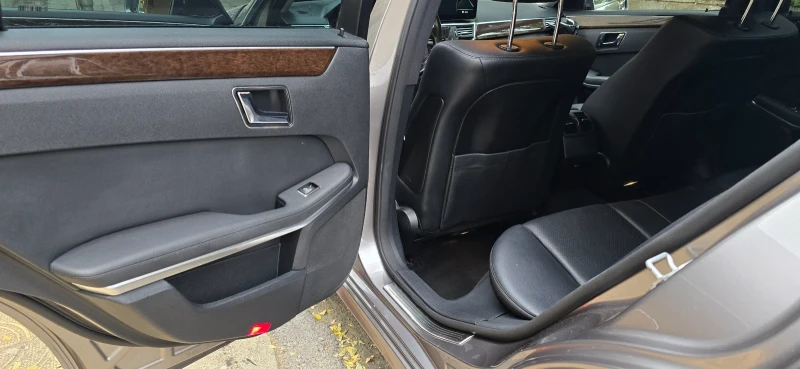 Mercedes-Benz E 220 W212, снимка 6 - Автомобили и джипове - 52717800