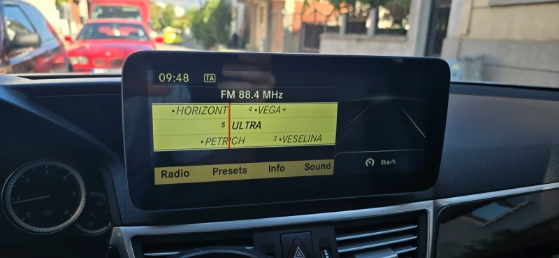 Mercedes-Benz E 220 W212, снимка 17 - Автомобили и джипове - 52717800