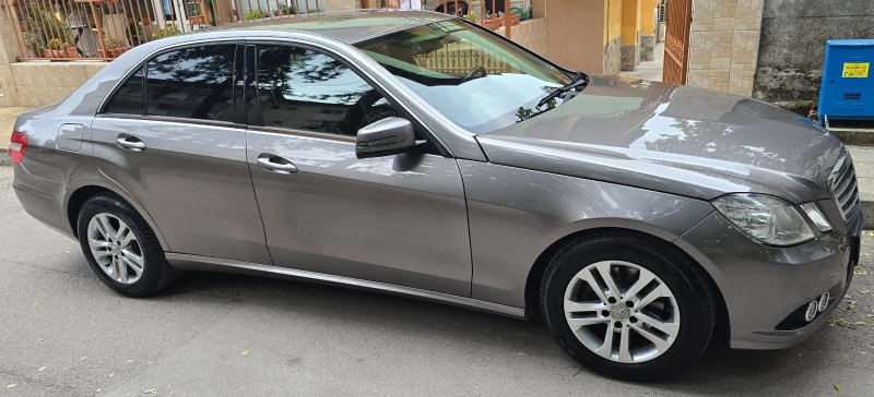 Mercedes-Benz E 220 W212, снимка 3 - Автомобили и джипове - 52717800