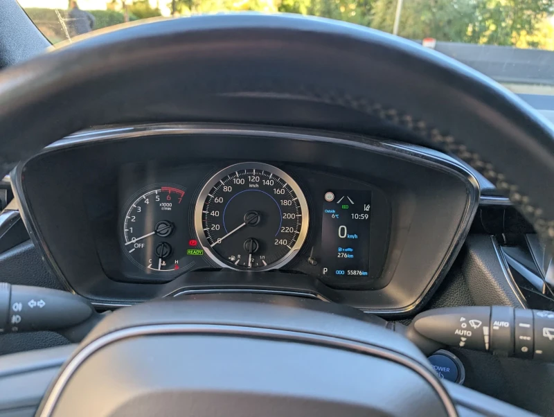 Toyota Corolla фейслифт, снимка 11 - Автомобили и джипове - 52655947