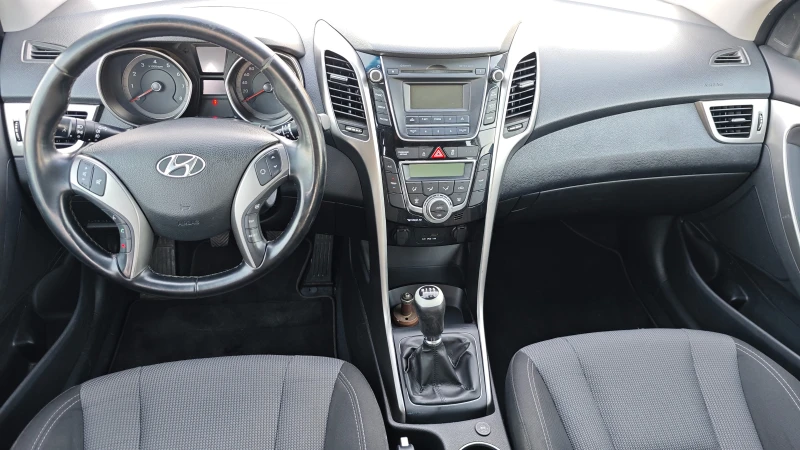 Hyundai I30 ПРОДАДЕНА 26.НОЕМВРИ.2025г, снимка 13 - Автомобили и джипове - 52534910