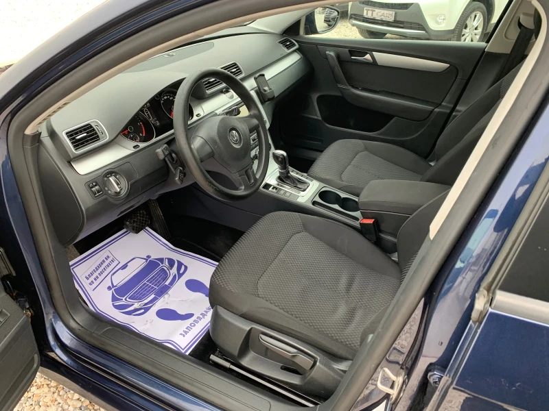 VW Passat 2.0 TDI AVTOMAT NAVI, снимка 9 - Автомобили и джипове - 52883217