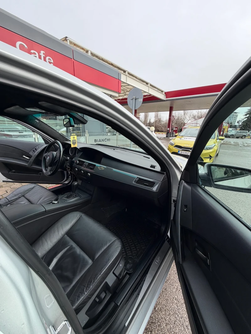 BMW 530, снимка 13 - Автомобили и джипове - 53272413