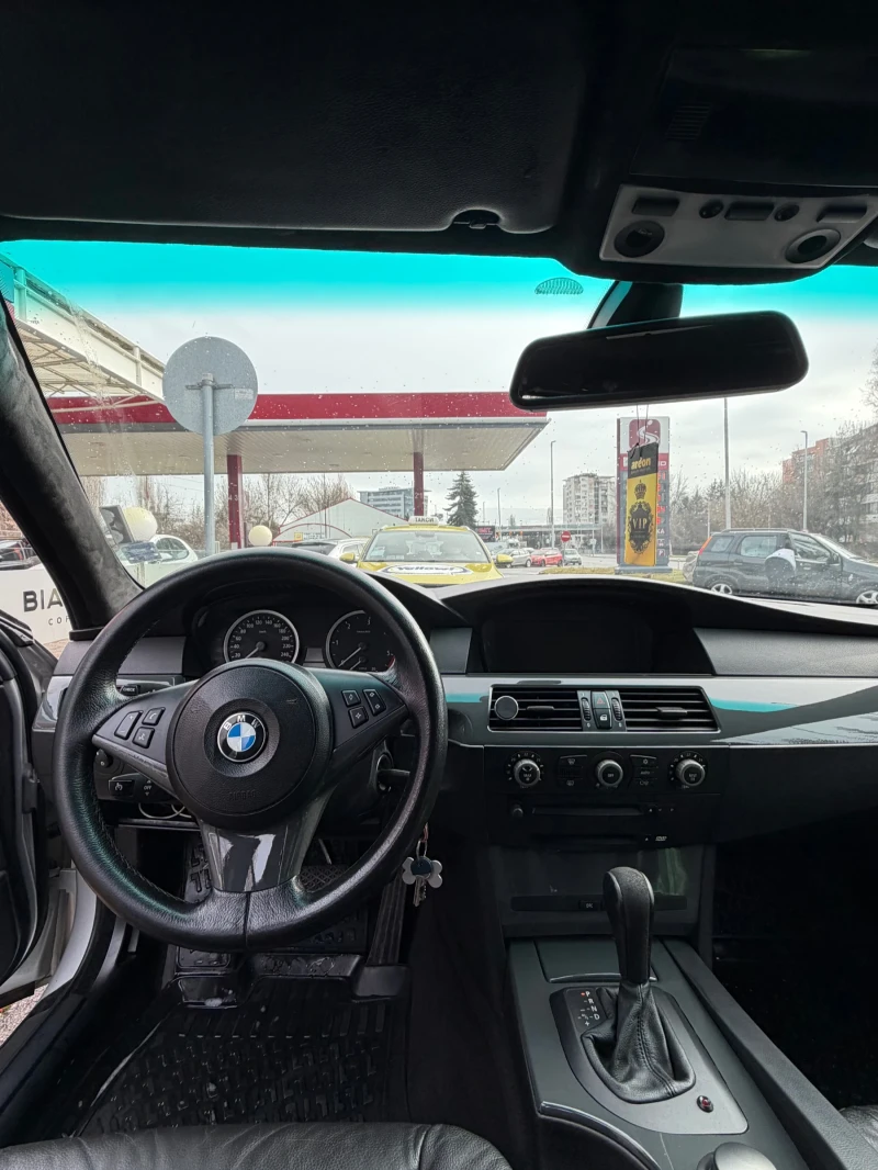 BMW 530, снимка 10 - Автомобили и джипове - 53272413