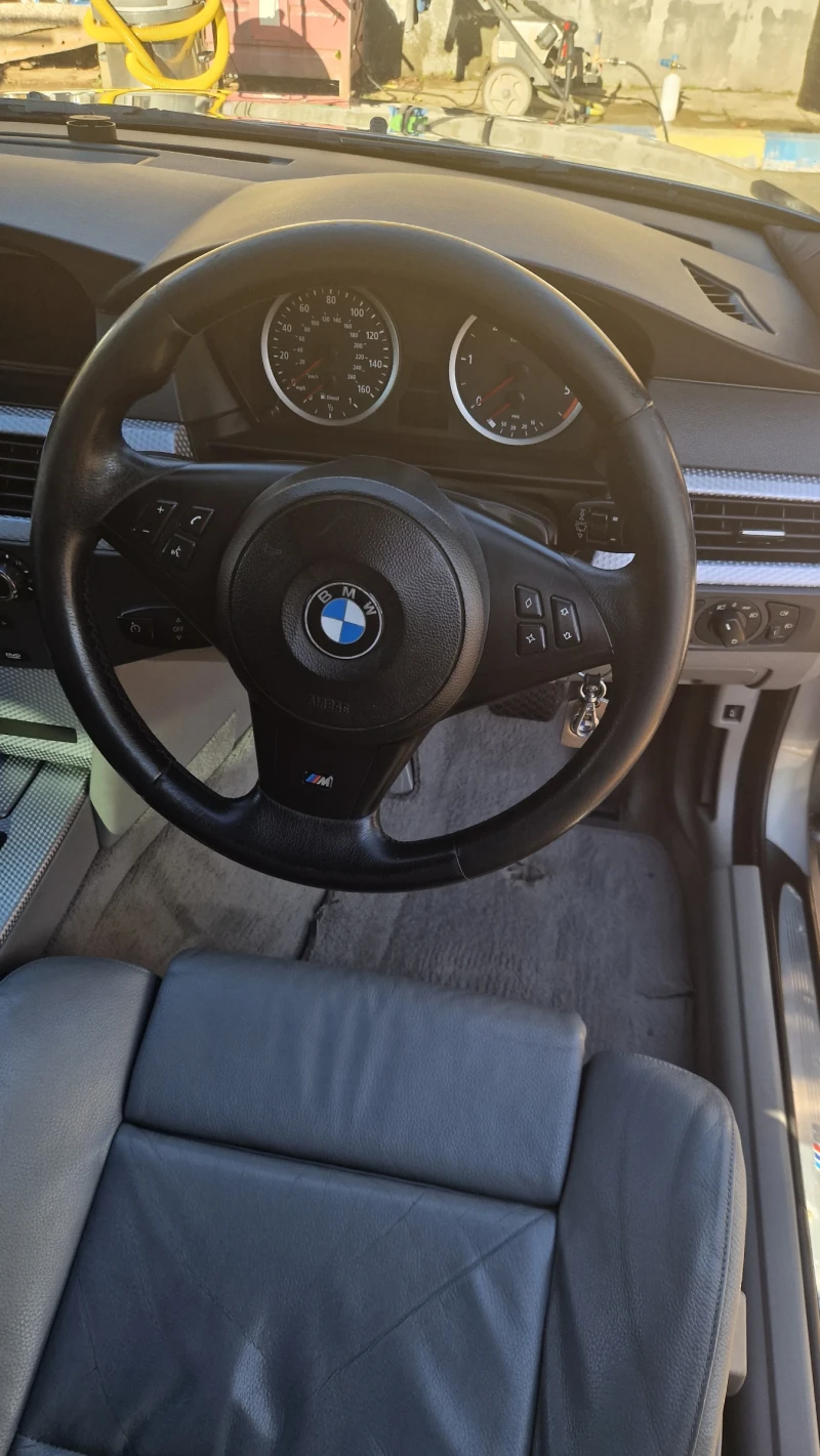 BMW 525 M SPORT, снимка 11 - Автомобили и джипове - 53500430