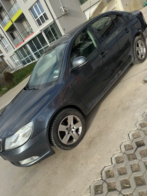 Skoda Octavia, снимка 3 - Автомобили и джипове - 53009934