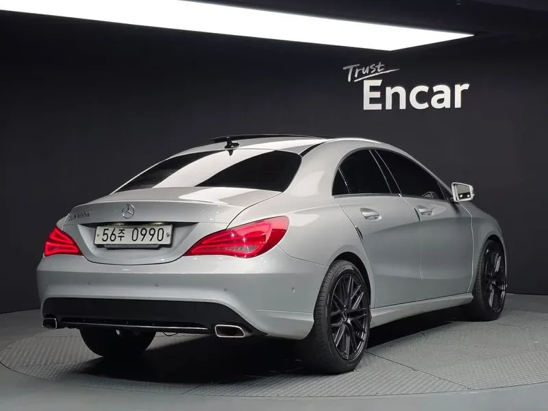 Mercedes-Benz CLA D, снимка 2 - Автомобили и джипове - 55096952
