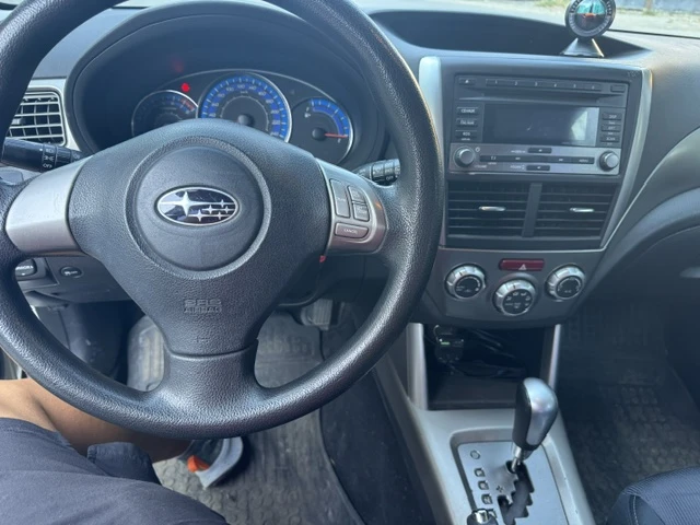 Subaru Forester 2.0, снимка 8 - Автомобили и джипове - 55737714