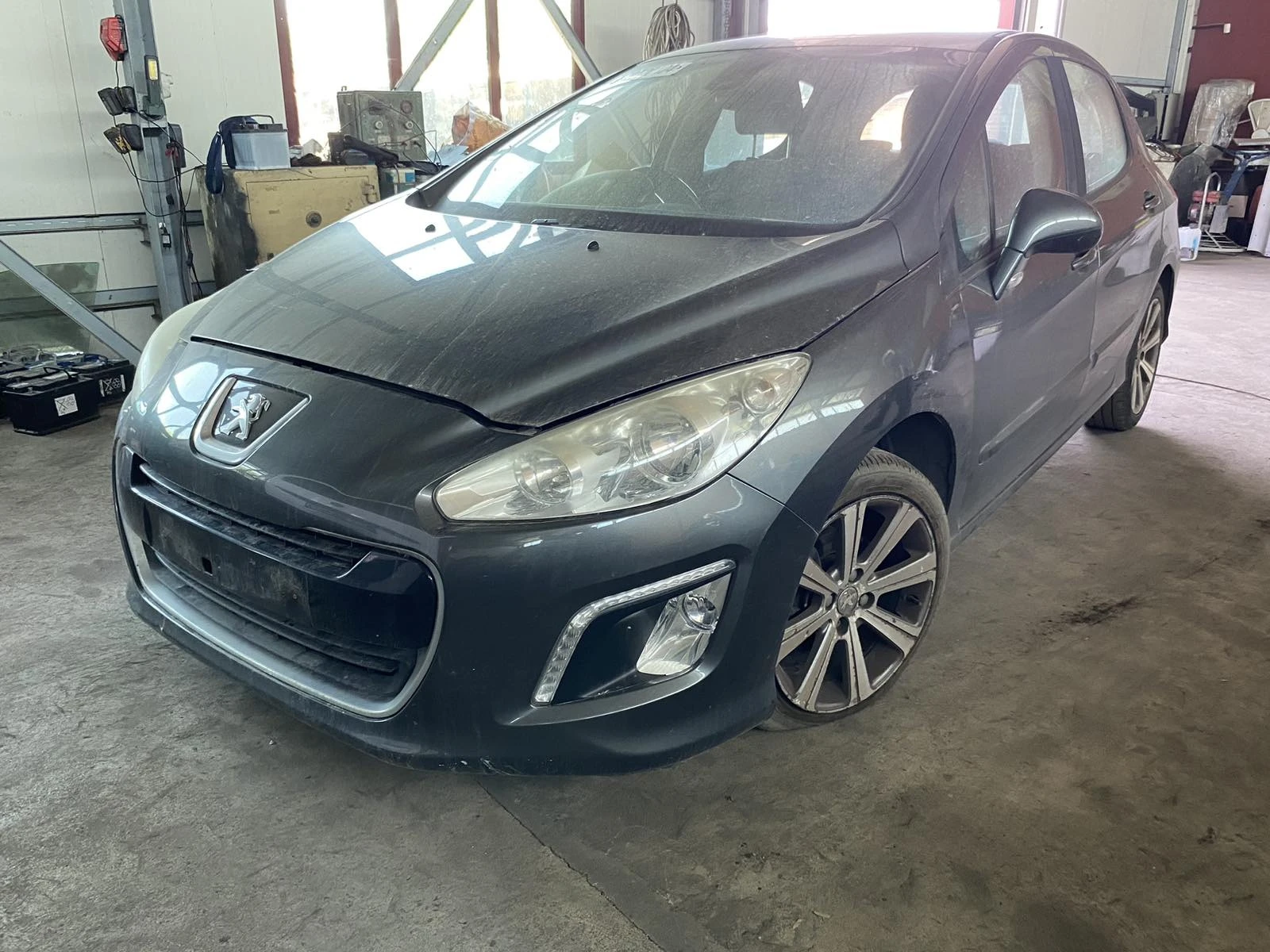 Peugeot 308 1.6e-hdi 3бр, 1.6i, снимка 1