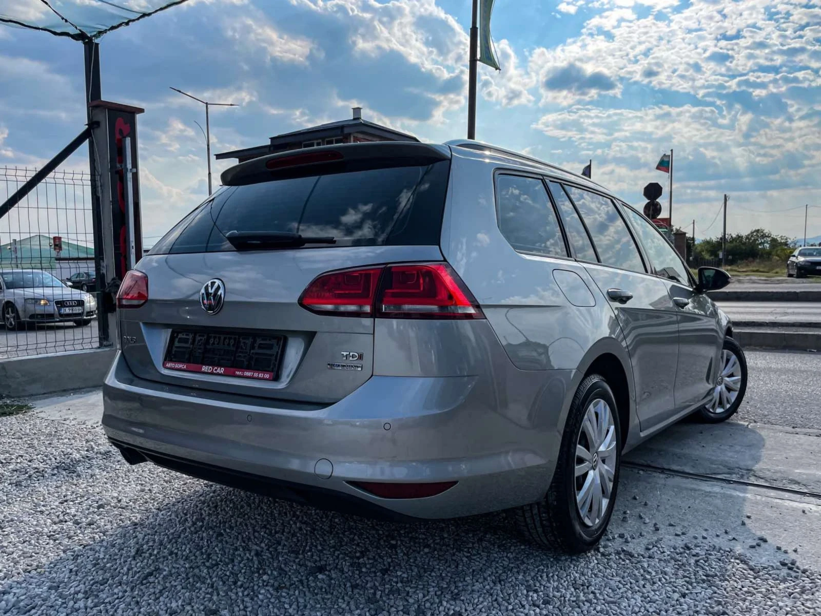 VW Golf 1.6 tdi  - изображение 4