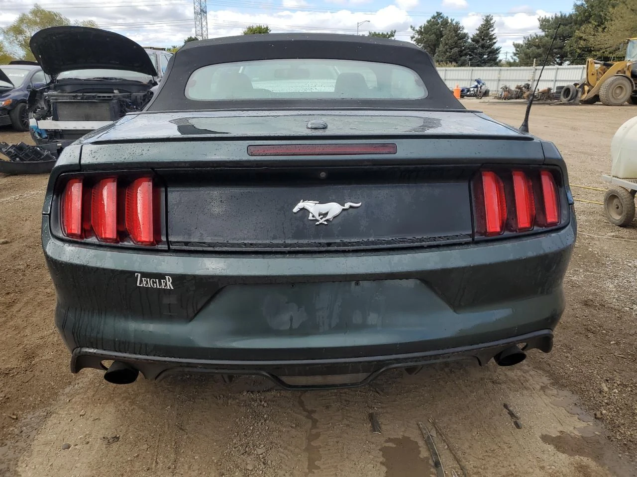 Ford Mustang EcoBoost Premium - изображение 6