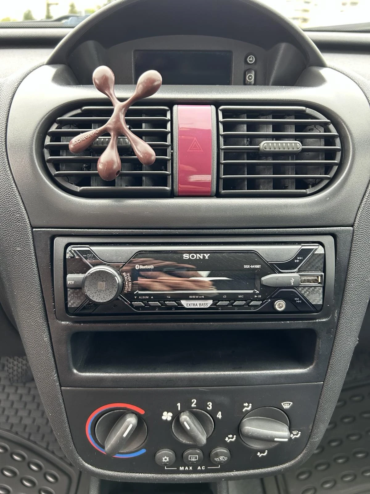 Opel Corsa 1.2 Comfort - изображение 10