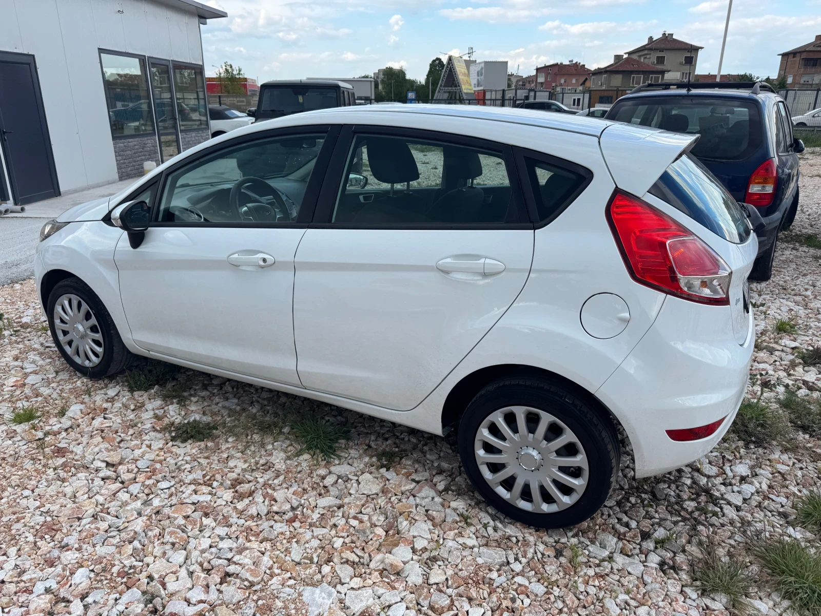 Ford Fiesta 1.6i avtomat - изображение 2