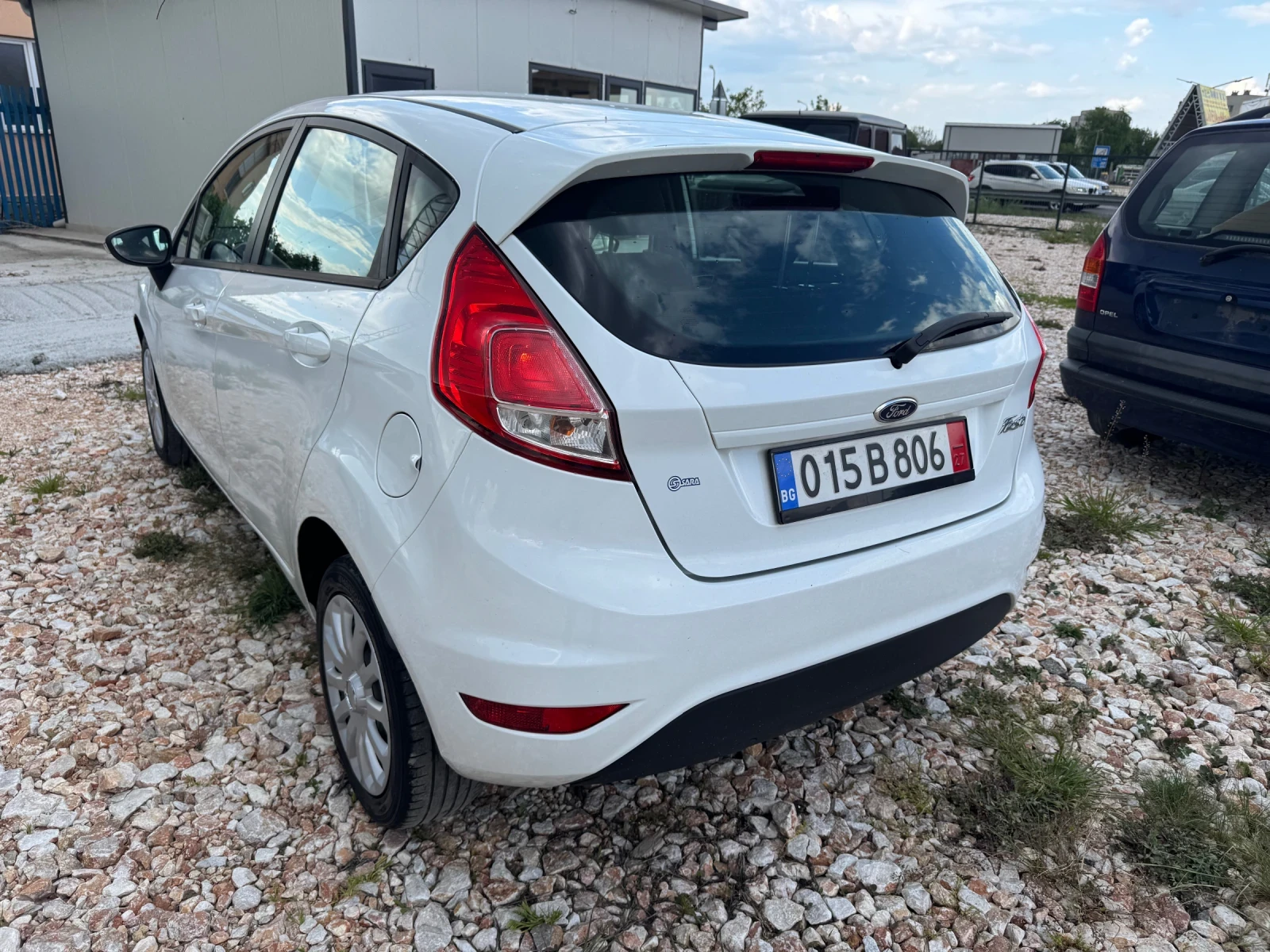 Ford Fiesta 1.6i avtomat - изображение 3