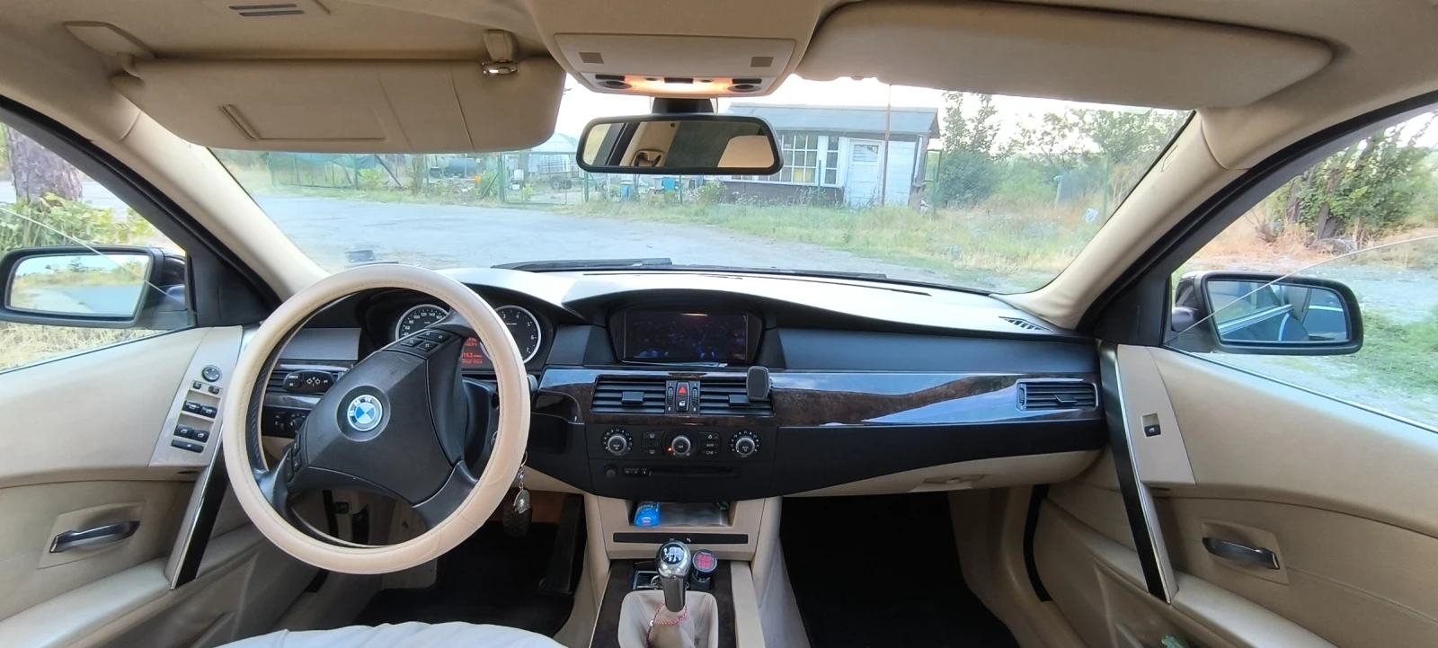 BMW 520 E60 - изображение 8