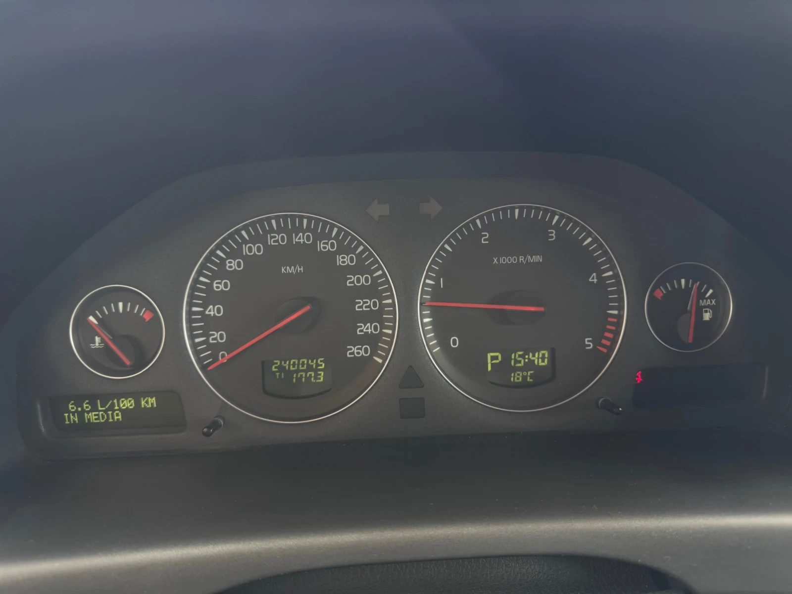 Volvo S60 D5 | Mobile.bg   11