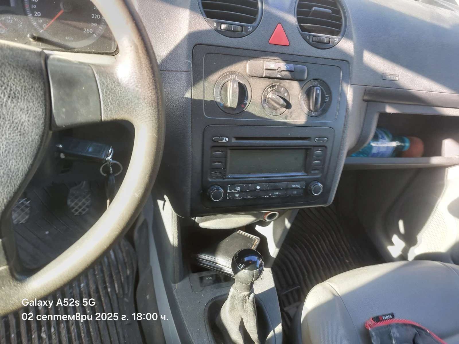 VW Caddy  - изображение 8