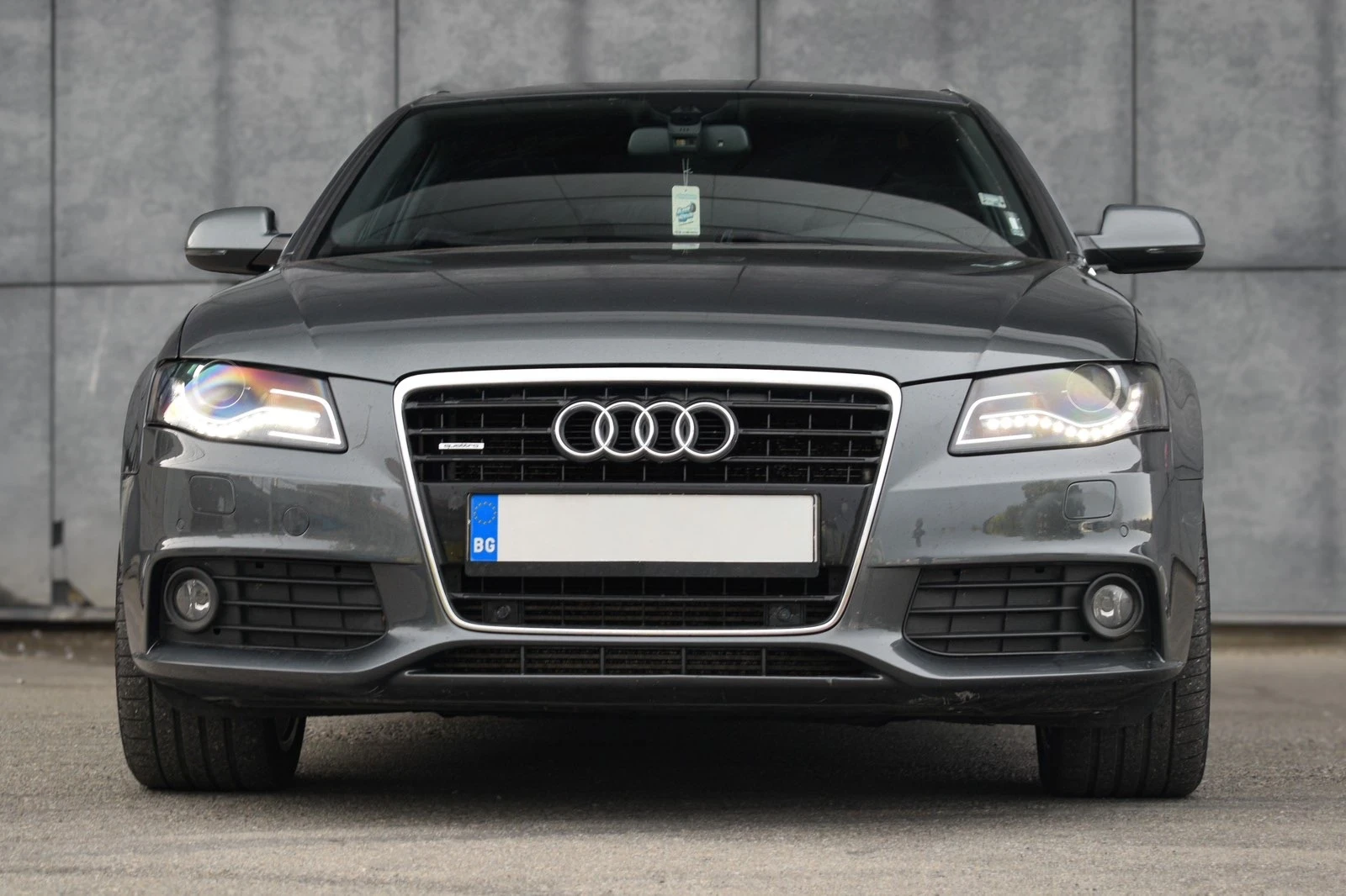 Audi A4 B8 - изображение 4