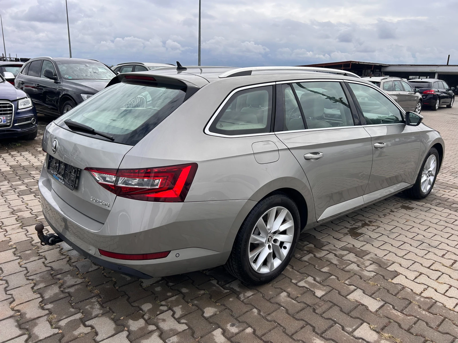 Skoda Superb 2.0TDI AVTOMAT/KOJA/NAVI EURO 6 - изображение 5