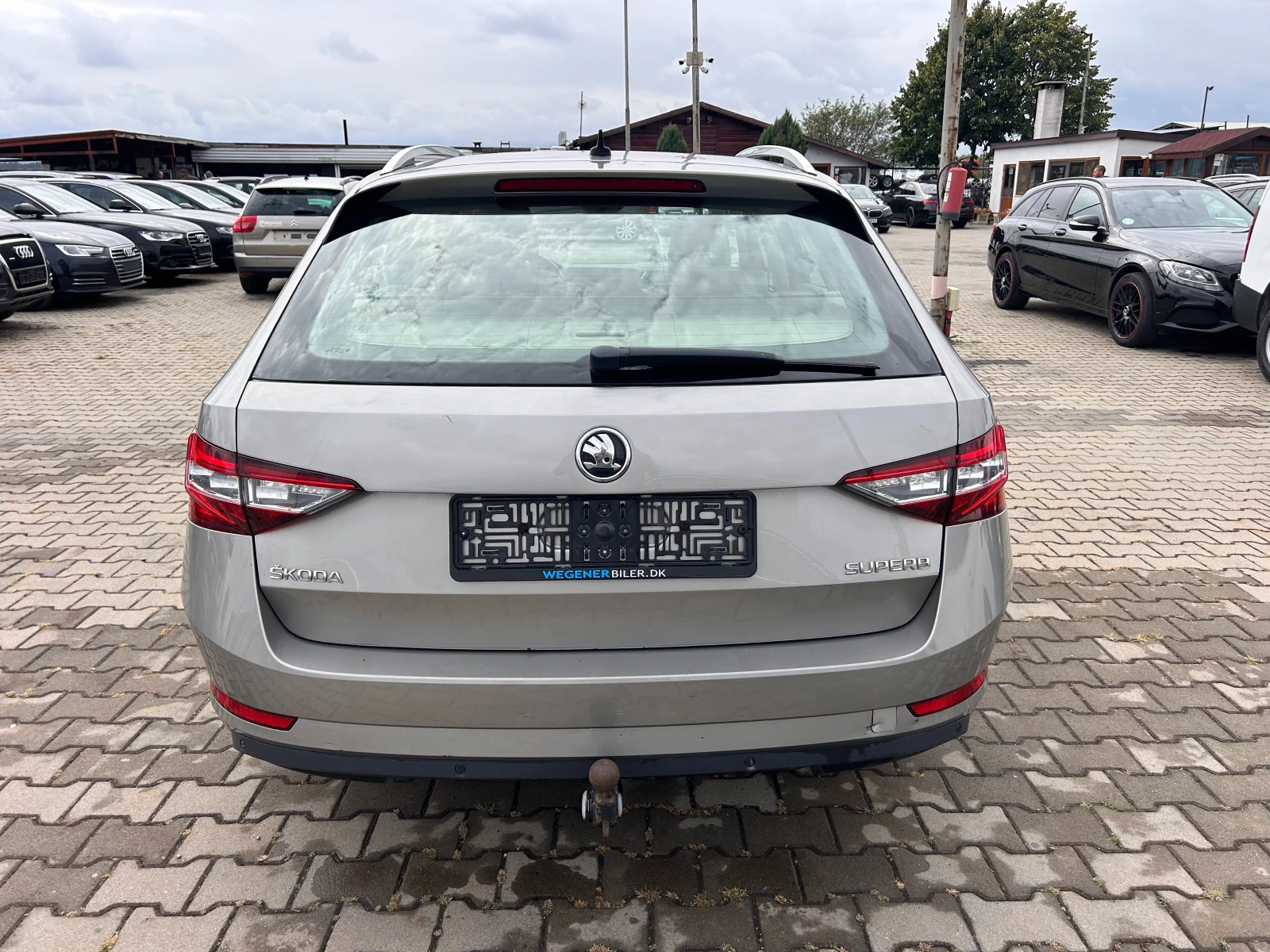 Skoda Superb 2.0TDI AVTOMAT/KOJA/NAVI EURO 6 - изображение 6