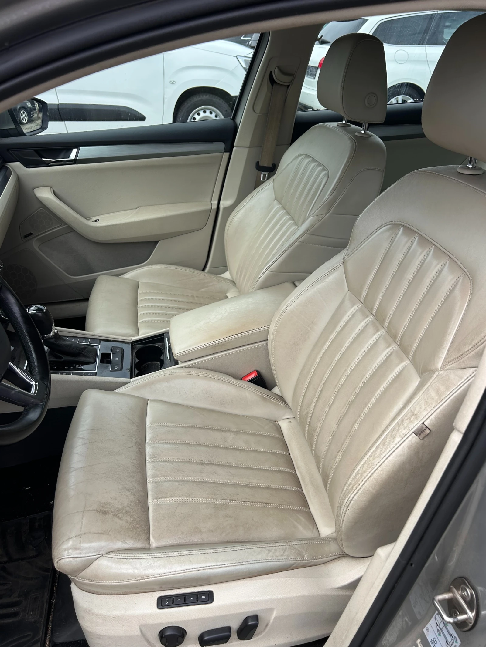 Skoda Superb 2.0TDI AVTOMAT/KOJA/NAVI EURO 6 - изображение 10