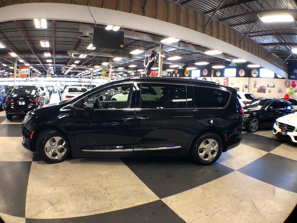 Chrysler Pacifica * LIMITED/LEATHER/NAV/CAMERA  - изображение 6