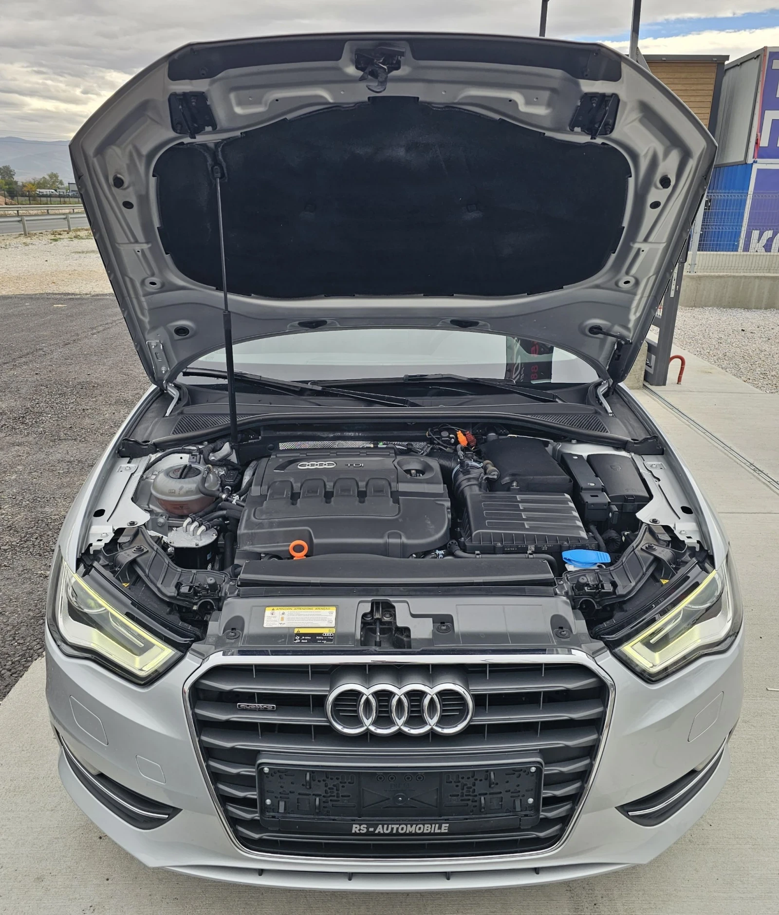 Audi A3 2.0tdi Quattro Навигация Парктроник Темпомат  | Mobile.bg — изображение 17