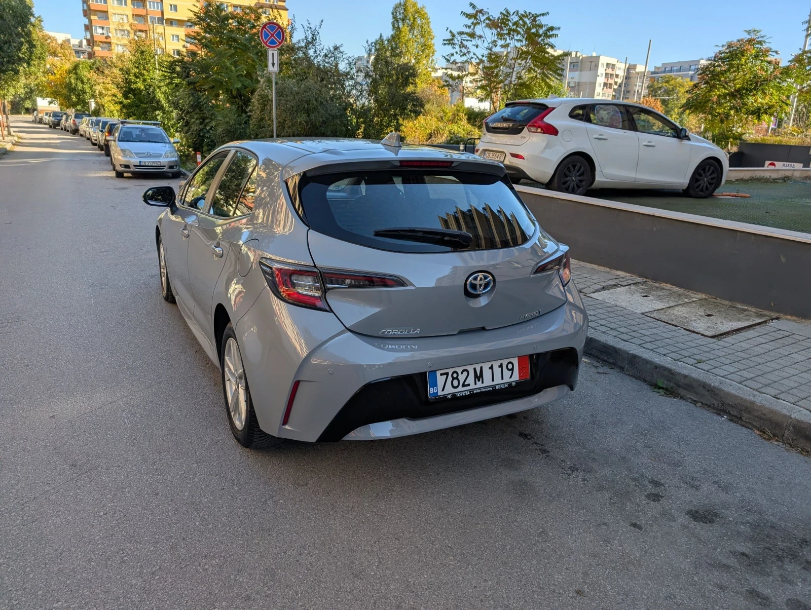 Toyota Corolla  | Mobile.bg   4