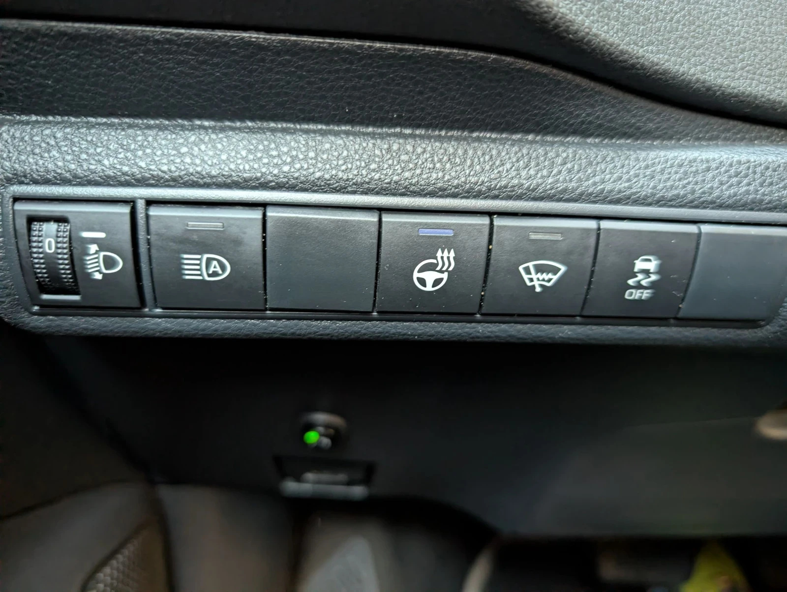 Toyota Corolla  | Mobile.bg   13