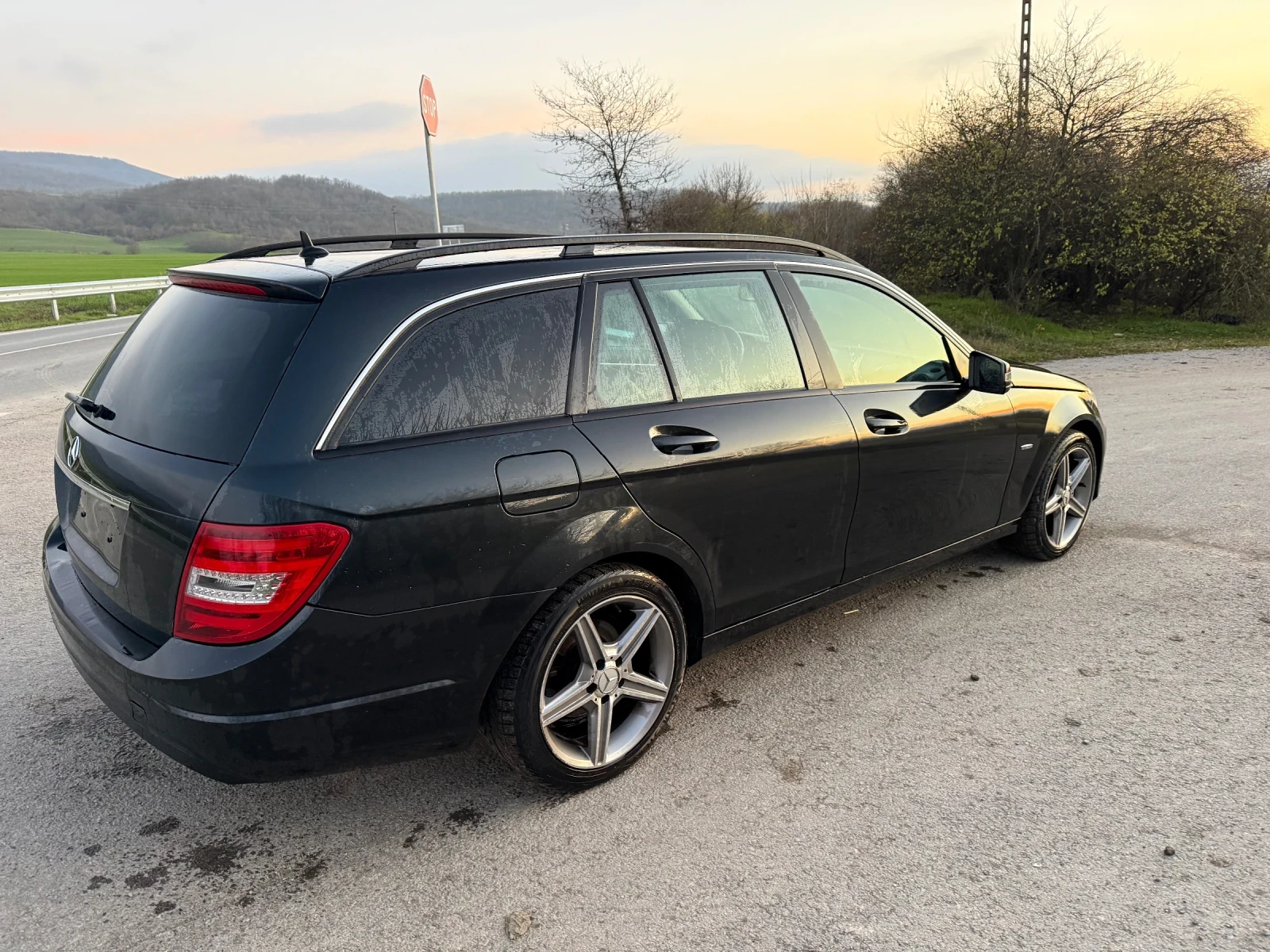 Mercedes-Benz C 220  - изображение 3