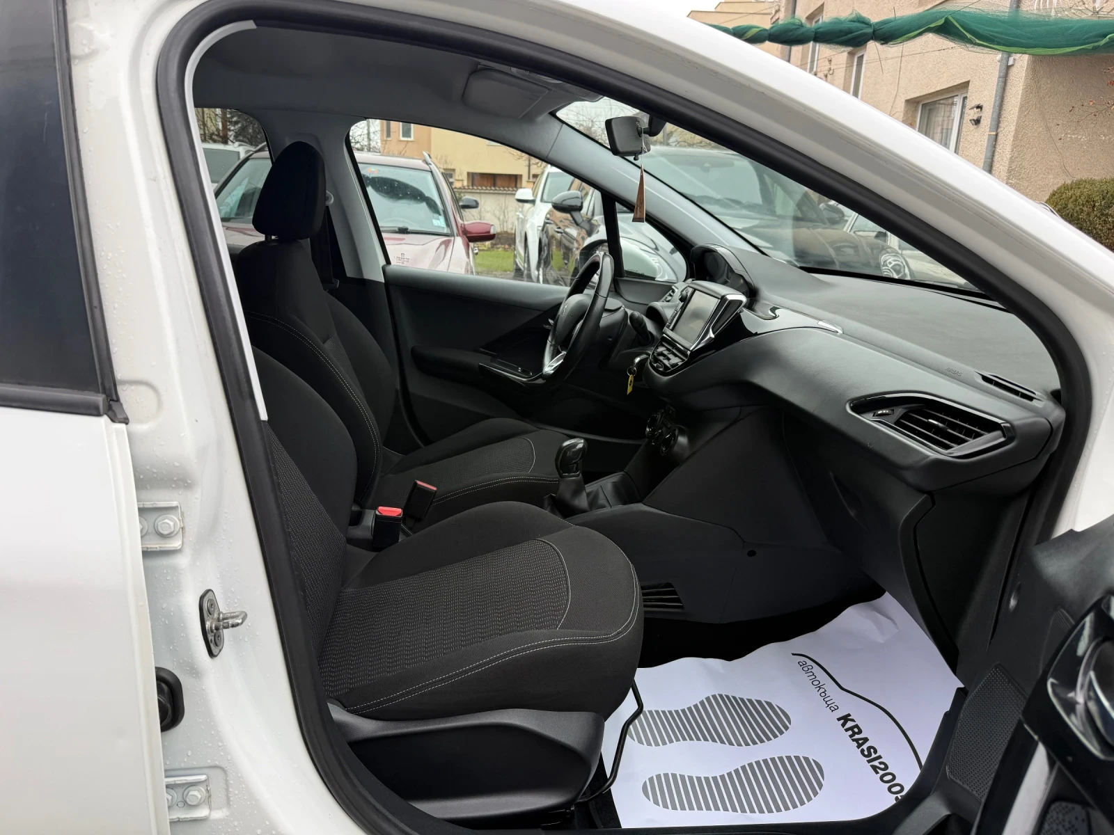 Peugeot 208 1.6HDI FACELIFT | Mobile.bg � ����������� 13