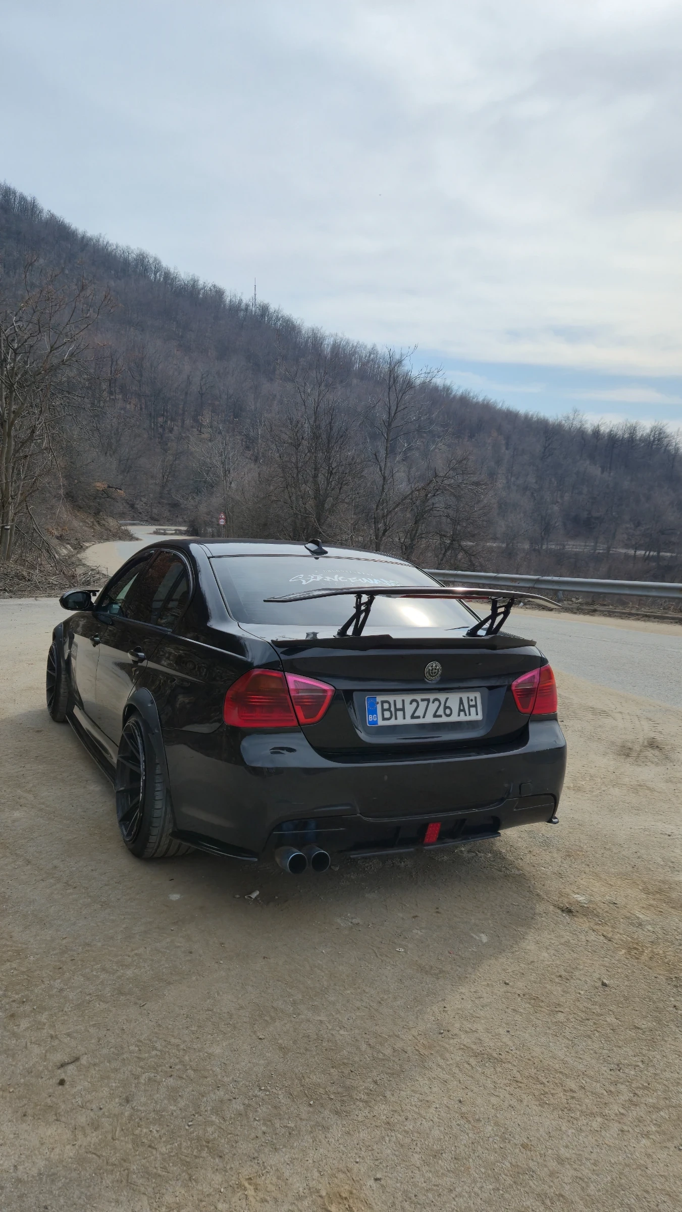 BMW 330  - изображение 6