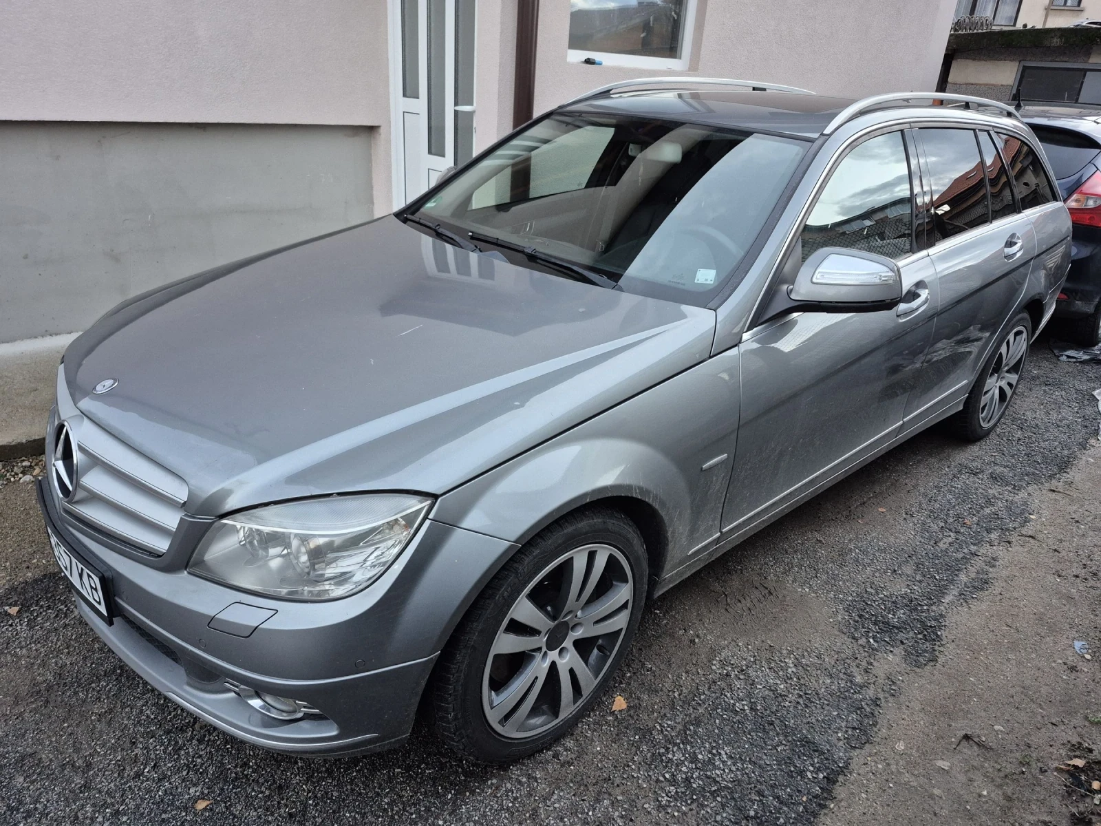 Mercedes-Benz C 320