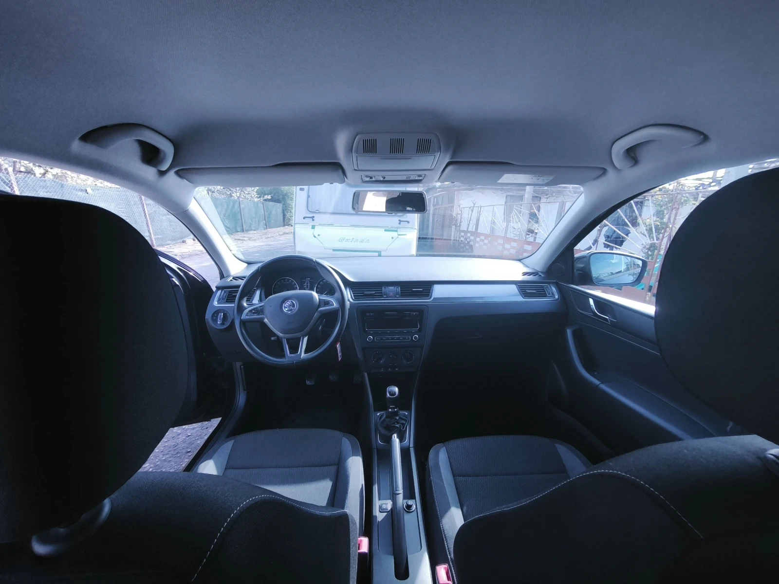 Skoda Rapid 1.6 TDI Германия, снимка 7 - Автомобили и джипове - 54259627