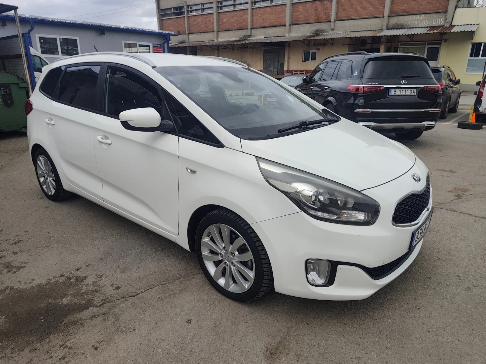 Kia Carens 1.7 cdti automatic , снимка 6 - Автомобили и джипове - 54283446