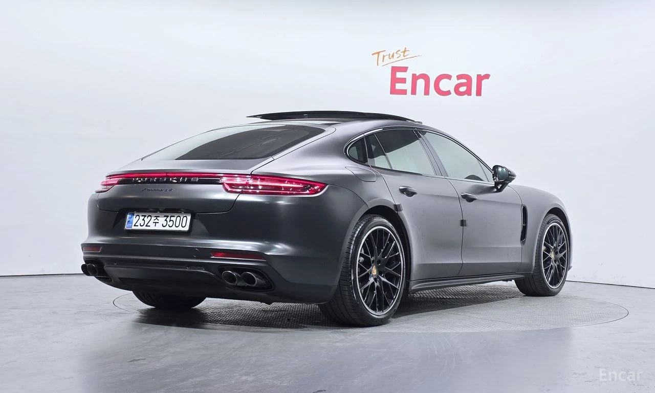 Porsche Panamera 4 | Крайна цена с всичко до България, снимка 2 - Автомобили и джипове - 54368649