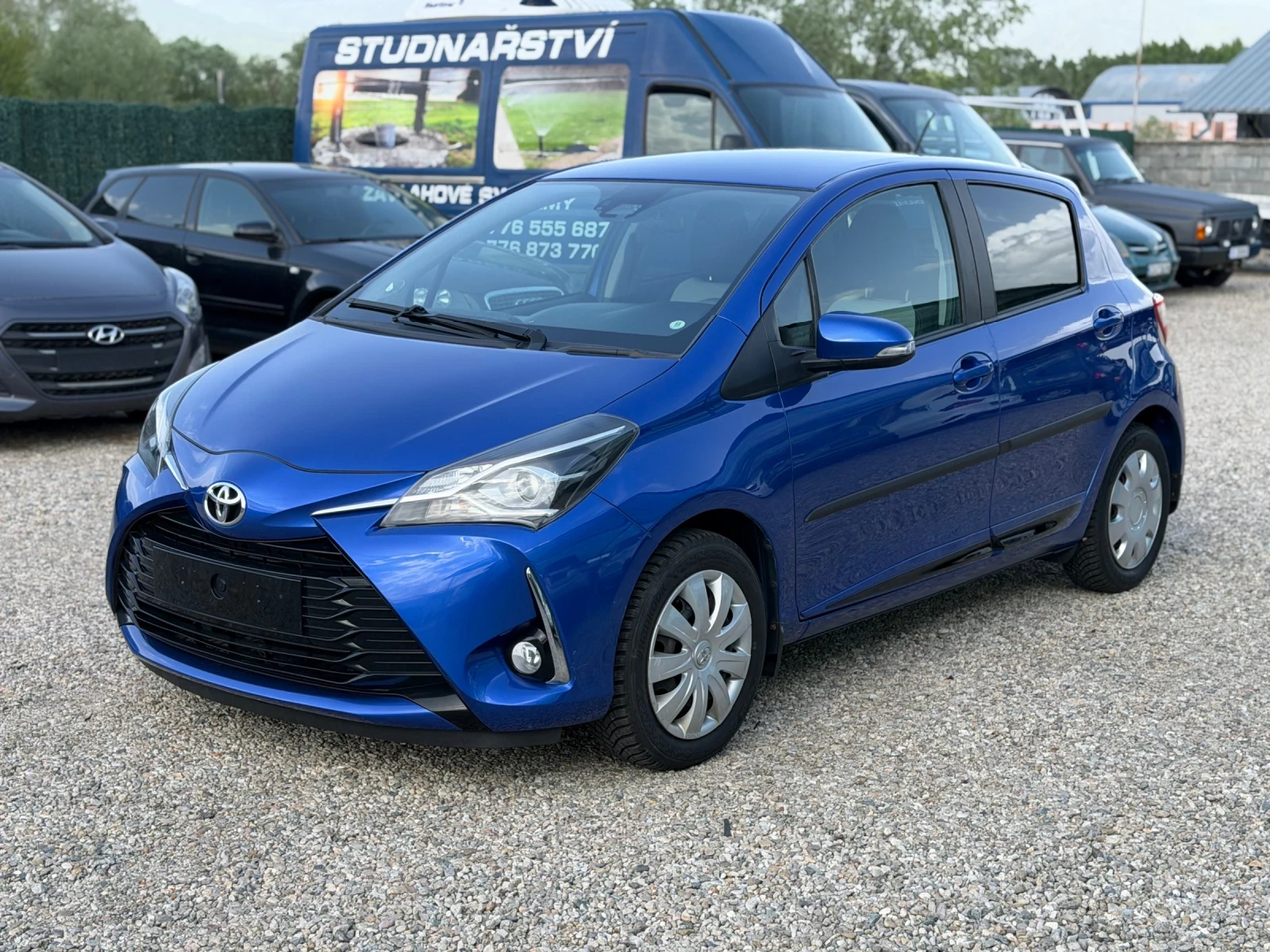 Toyota Yaris 1.5i/110hp/NAVI/FaceLift/Evro6/, снимка 3 - Автомобили и джипове - 54699102
