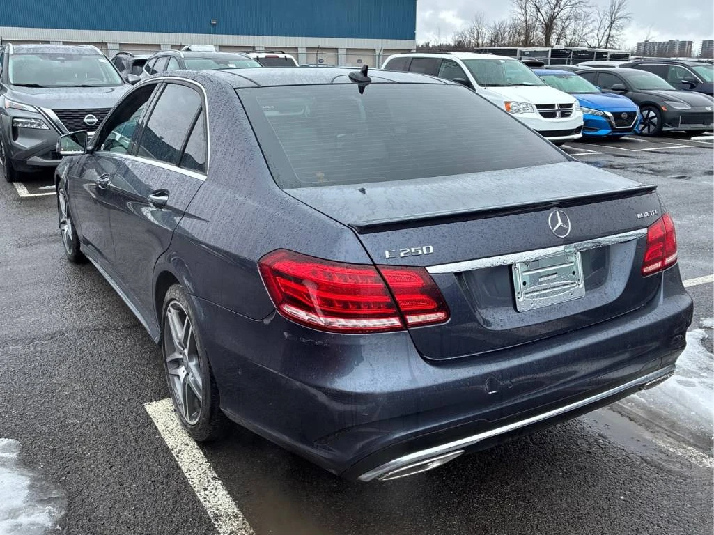 Mercedes-Benz E 250 BlueTEC 4MATIC* CARFAX* HARMAN/KARDON , снимка 4 - Автомобили и джипове - 54969820