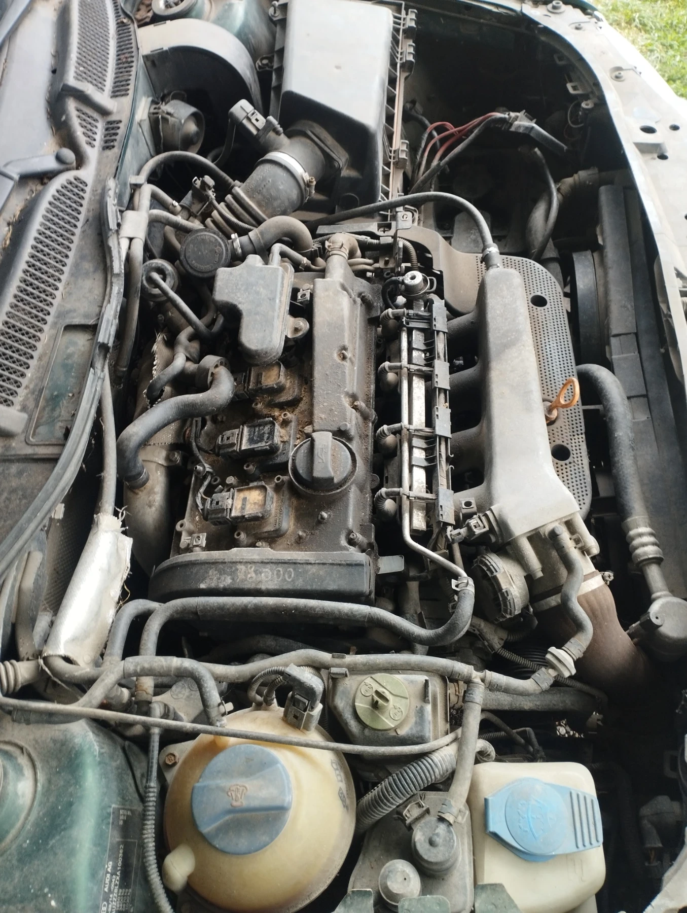 Audi A3 1.8t 4x4, снимка 8 - Автомобили и джипове - 55001271