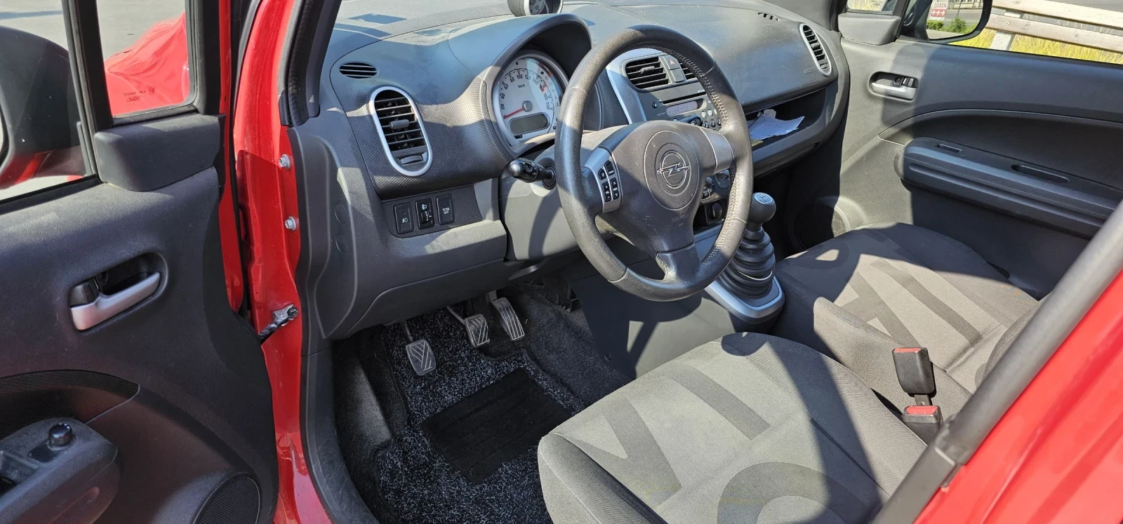 Opel Agila 1.3 CDTI Климатик, снимка 8 - Автомобили и джипове - 55137553