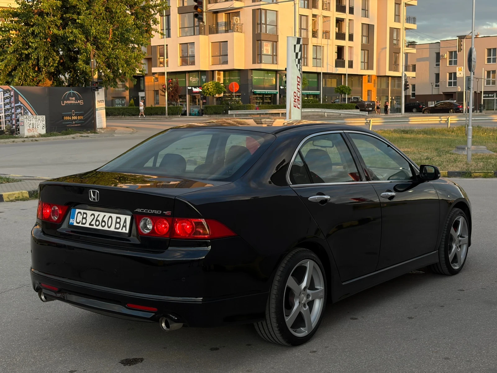 Honda Accord 2.4 TypeS Испания!, снимка 5 - Автомобили и джипове - 55180377