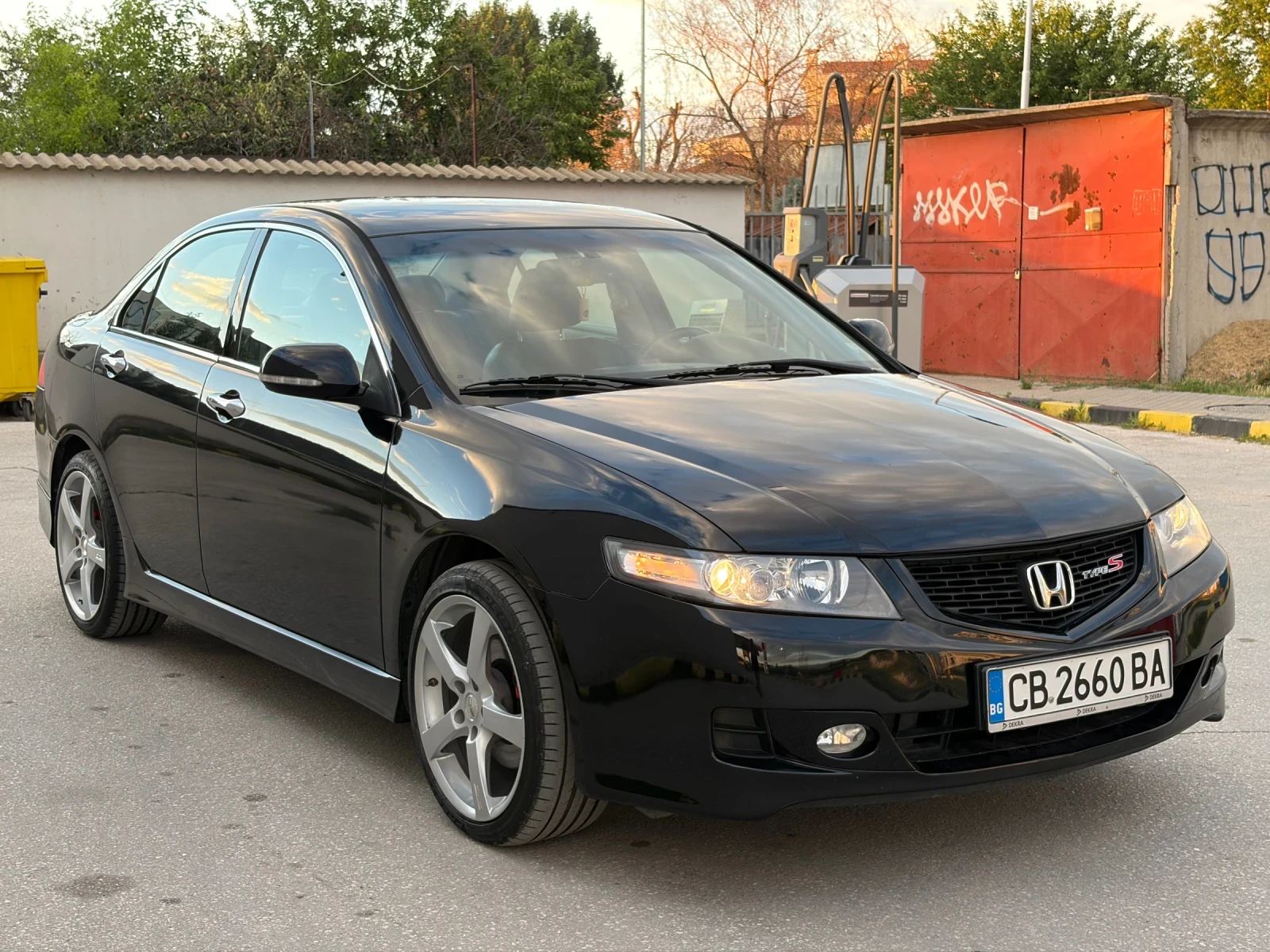 Honda Accord 2.4 TypeS Испания!, снимка 3 - Автомобили и джипове - 55180377