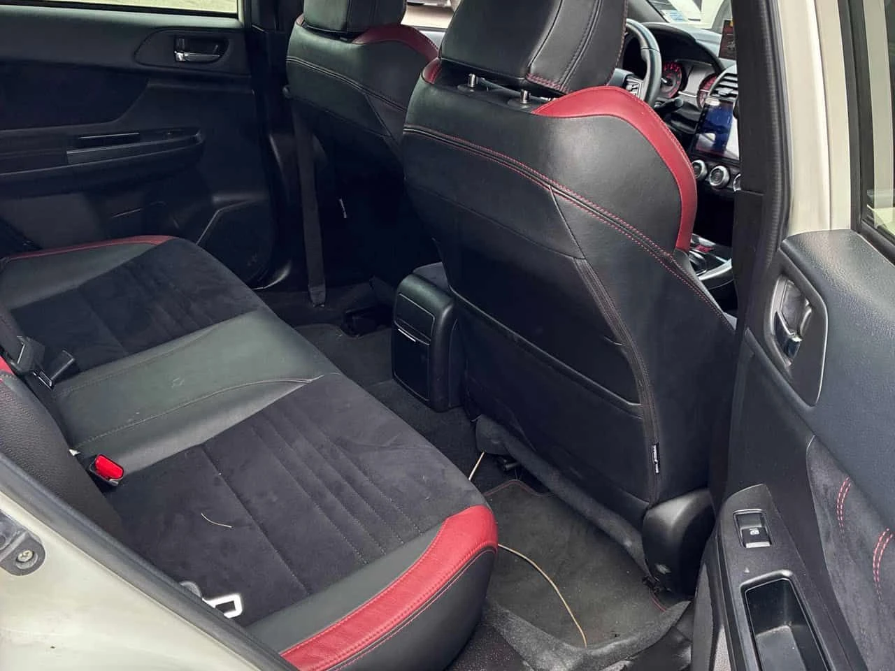 Subaru WRX * 4dr Sdn STI Man w/Sport Pkg * CARFAX * ОПЦИЯ ЗА , снимка 14 - Автомобили и джипове - 55468289