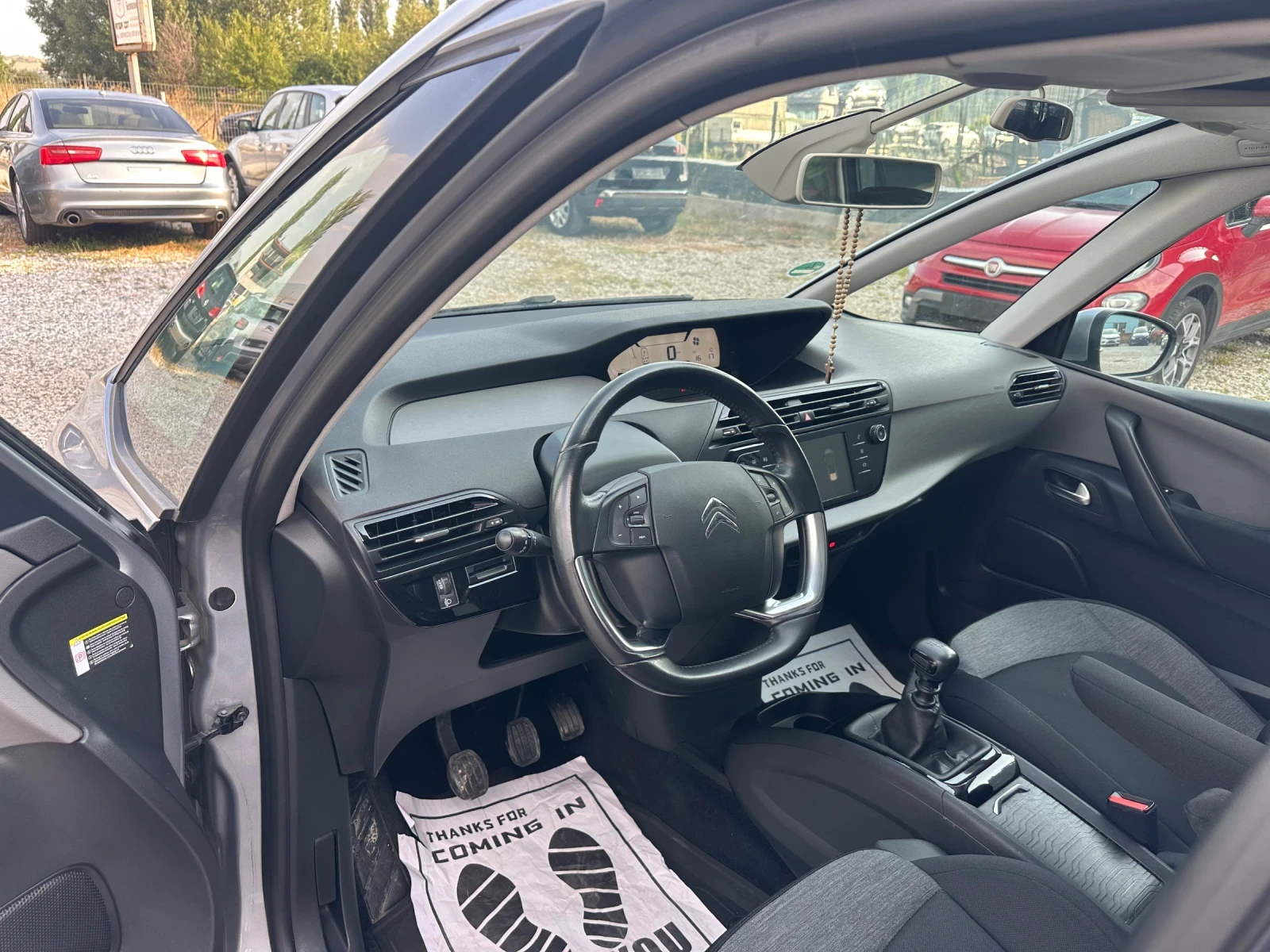 Citroen Grand C4 Picasso 1.6D 120 КС 7 Местен СЕРВИЗНИ ДОКУМЕНТИ, снимка 10 - Автомобили и джипове - 55959670