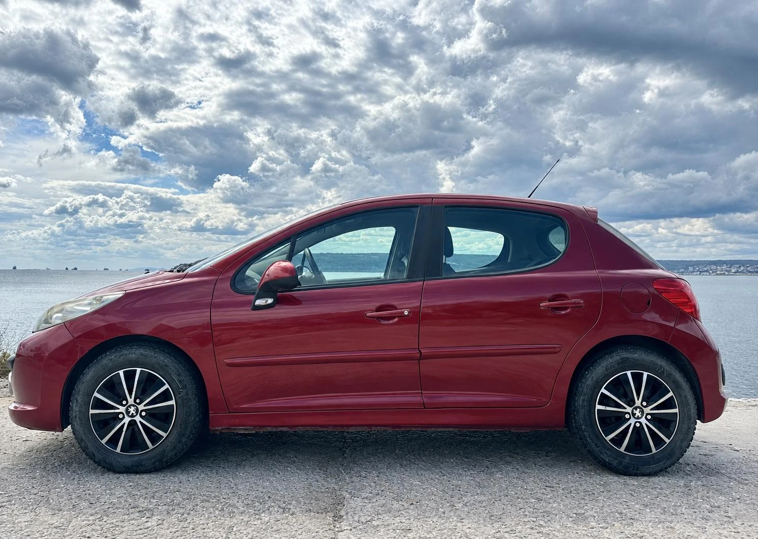 Peugeot 207 1.4 VTi, снимка 3 - Автомобили и джипове - 56257482