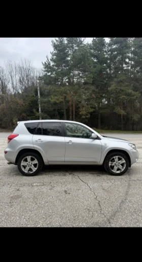 Toyota Rav4 - 4299 € / 8408.11 лв. - 97572257 2