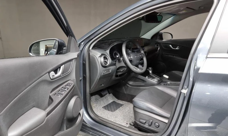 Hyundai Kona Gasoline 1.6 Turbo 2WD Inspiration, снимка 11 - Автомобили и джипове - 52112858