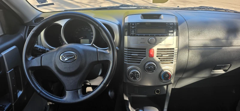 Daihatsu Terios, снимка 10 - Автомобили и джипове - 52538369