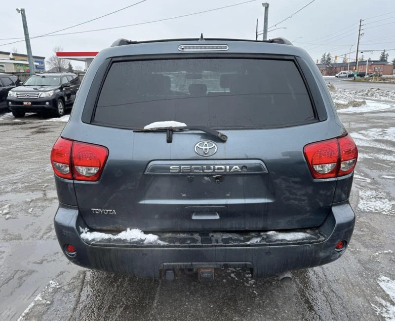 Toyota Sequoia 5.7* V8* ПОДГРЕВ* КАМЕРА* КЕЙЛЕС* , снимка 8 - Автомобили и джипове - 52972452