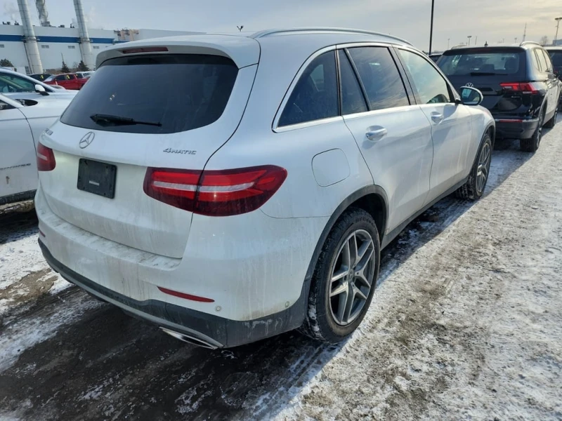 Mercedes-Benz GLC 300 PANO| HEATED SEATS| MEMORY, снимка 3 - Автомобили и джипове - 53427395